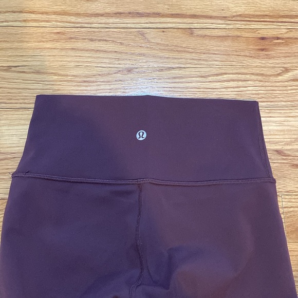 Lululemon Wunder Under Crop Legging 25” - Picture 4 of 5